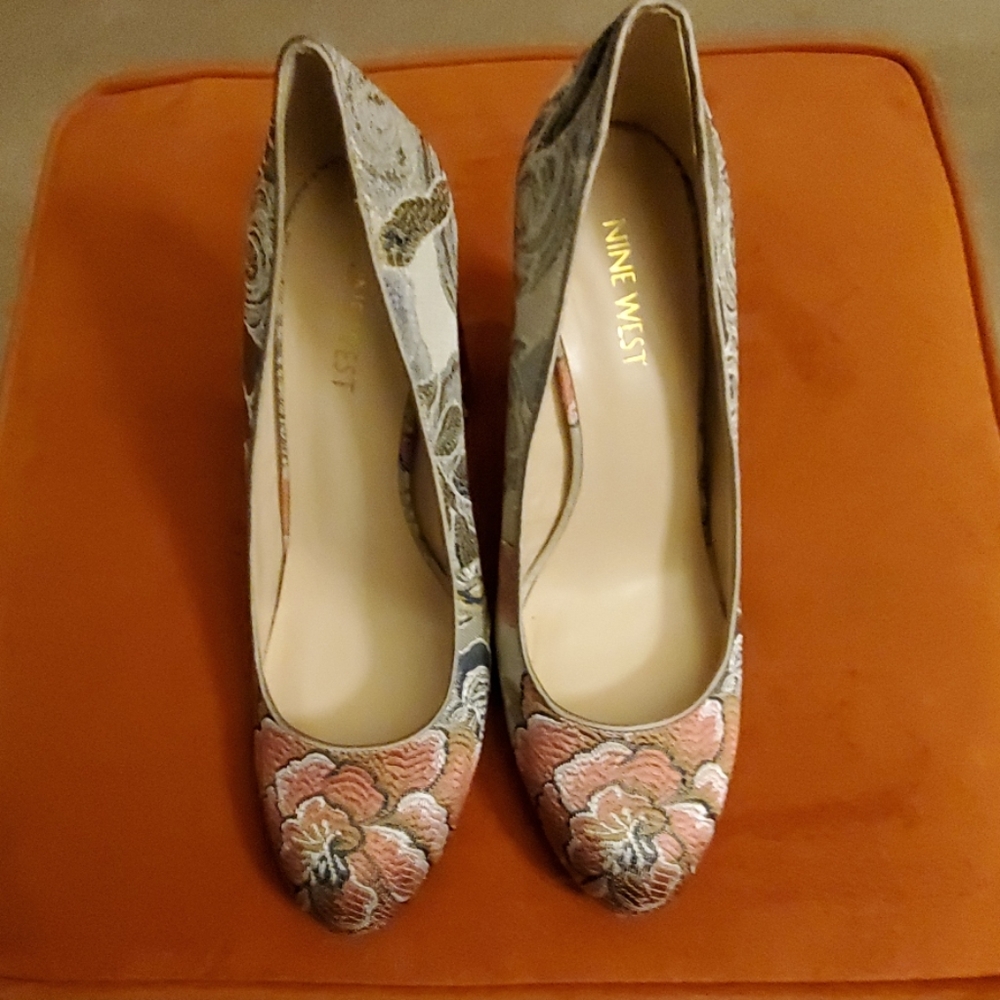 Floral canvas block heels